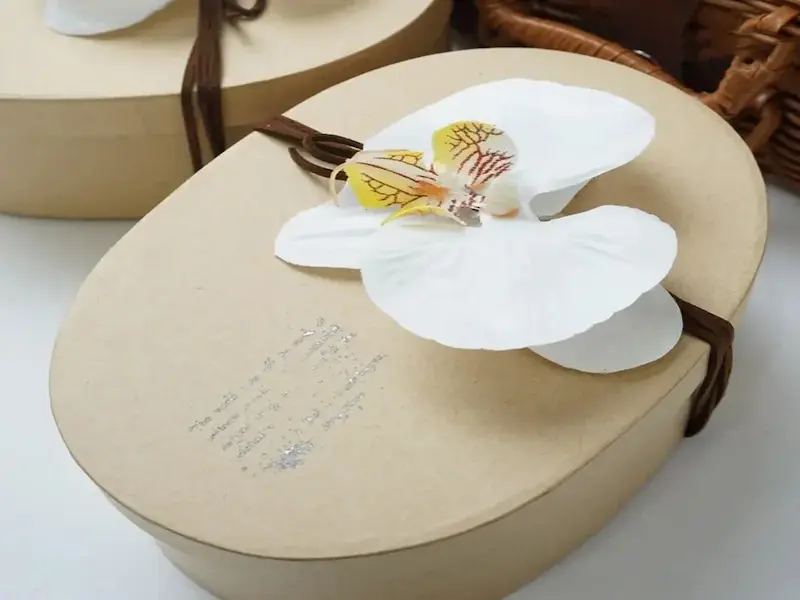 Paper-cut decoration kraft paper gift box
